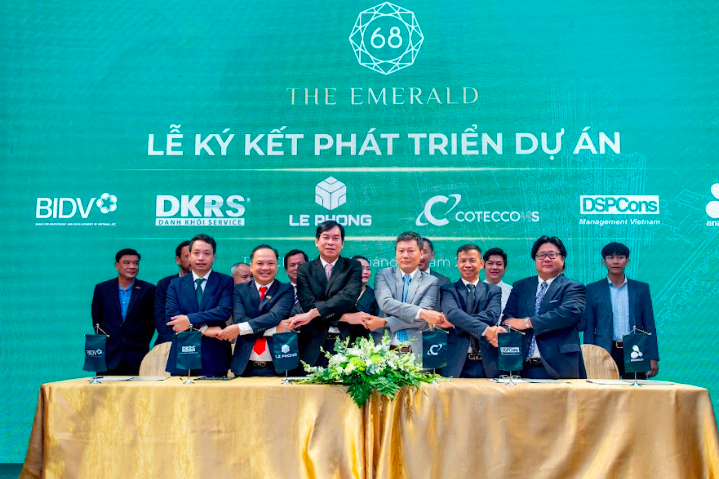 Lê Phong Group